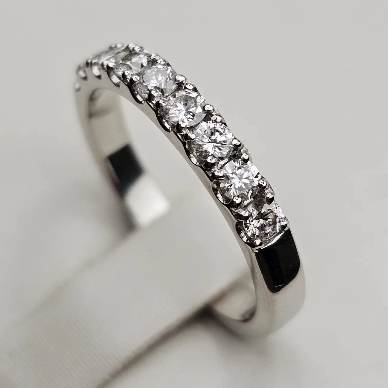 Кольцо Deimantas 113748772 17р 0,54ct. купить,NaN