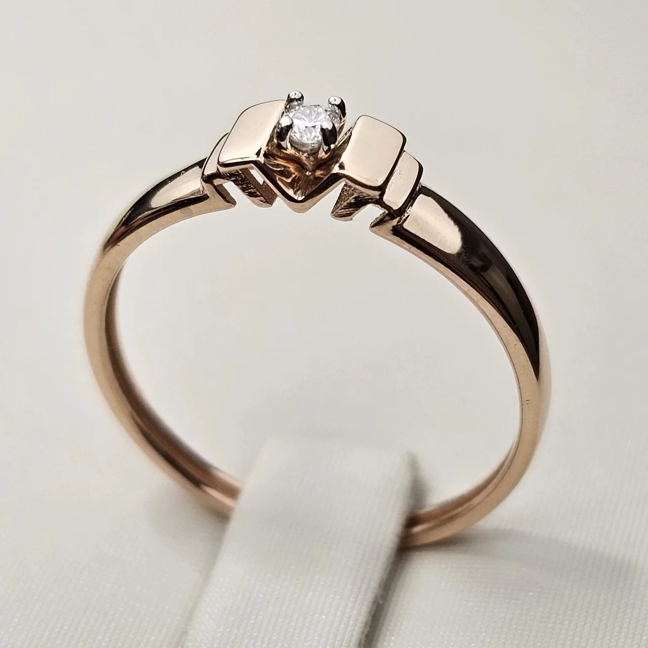 Кольцо Deimantas 113748486 17,5р 0,047ct. купить,NaN
