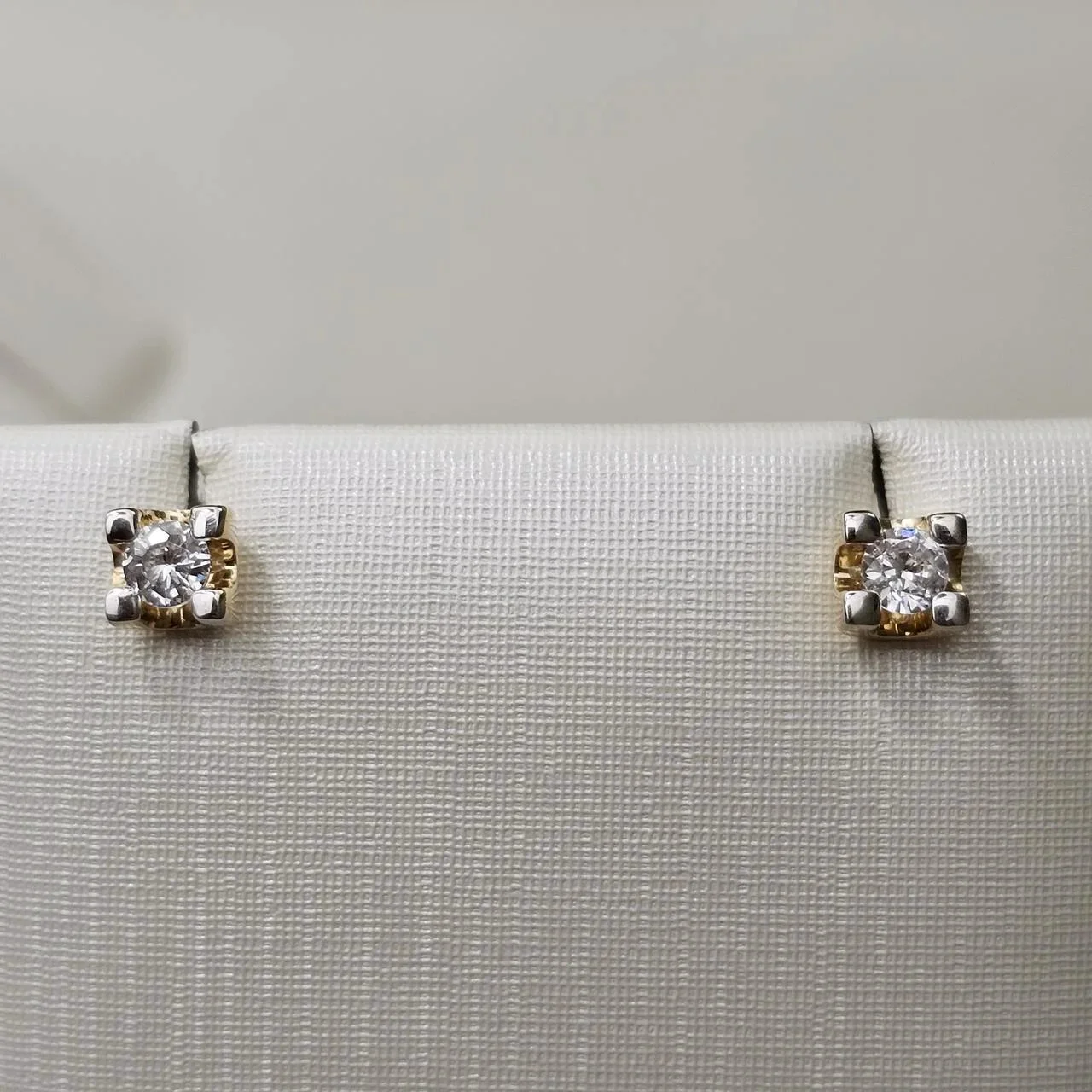Серьги Deimantas 113170841 1,73гр. купить,NaN
