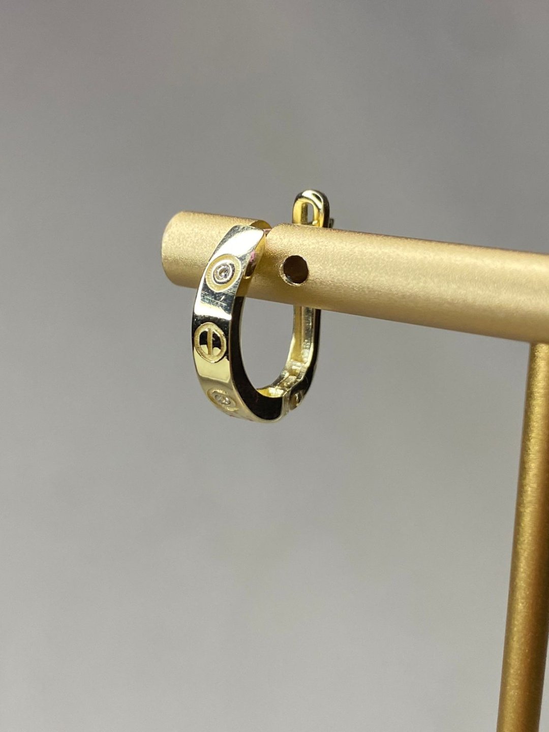 Серьги Italy Exclusive 345151 вес 2.97 г золото, фианит купить,NaN