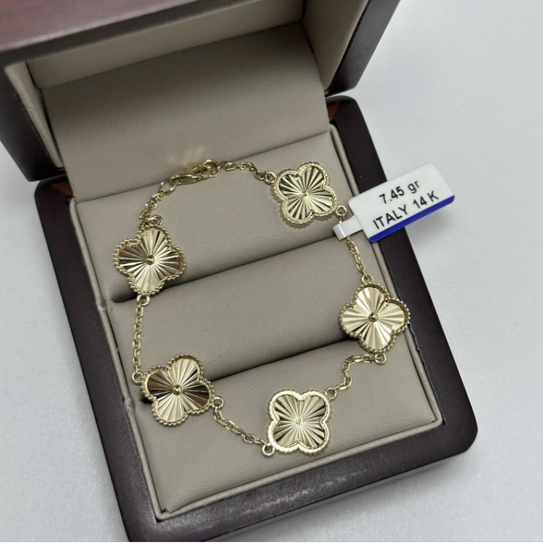 Браслет Italy Gold Van Cleef-0311 длина 17.19 см, вес 7.45 г золото, плетение якорное купить,555000