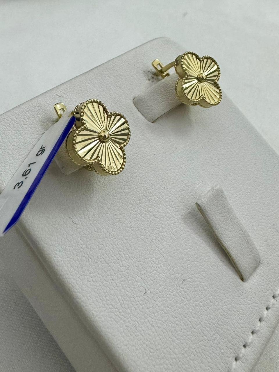 Серьги Italy Gold 017 вес 3.6 г золото, без вставок купить,NaN