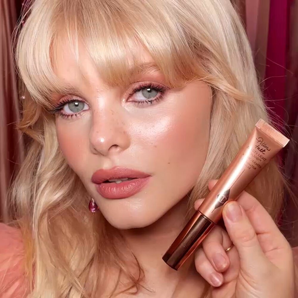 Charlotte Tilbury Pillow Talk набор декоративной косметики для женщин купить,function inputValueFn(){if((0,signal2.mK)(node),node.value===REQUIRED_UNSET_VALUE)throw new root_effect_scheduler.buA(-950,null);return node.value}