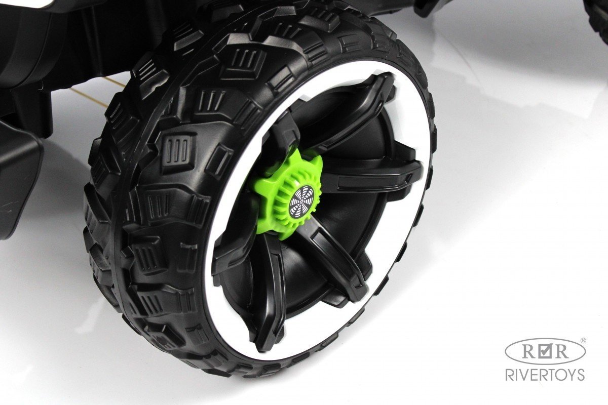 River Toys М222БХ белый