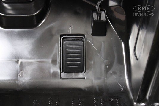 River Toys K888AM красный купить,function inputValueFn(){if((0,signal2.mK)(node),node.value===REQUIRED_UNSET_VALUE)throw new root_effect_scheduler.buA(-950,null);return node.value}