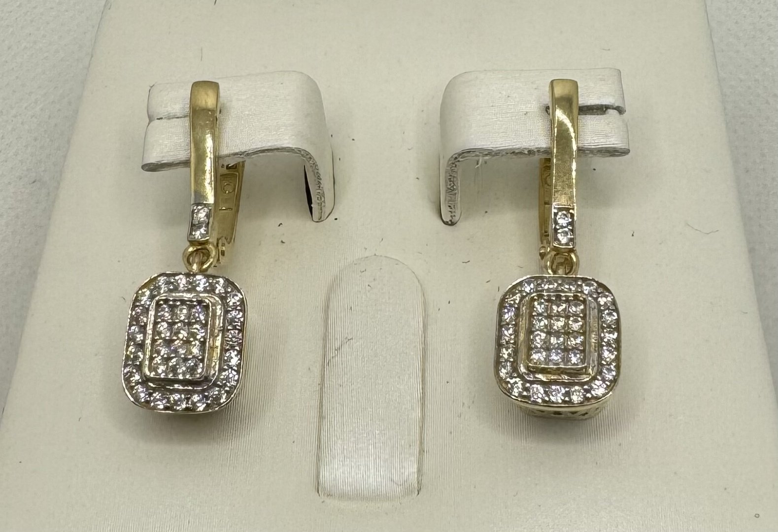 Серьги Italy Gold 23134078 вес 3.84 г золото, фианит купить,NaN