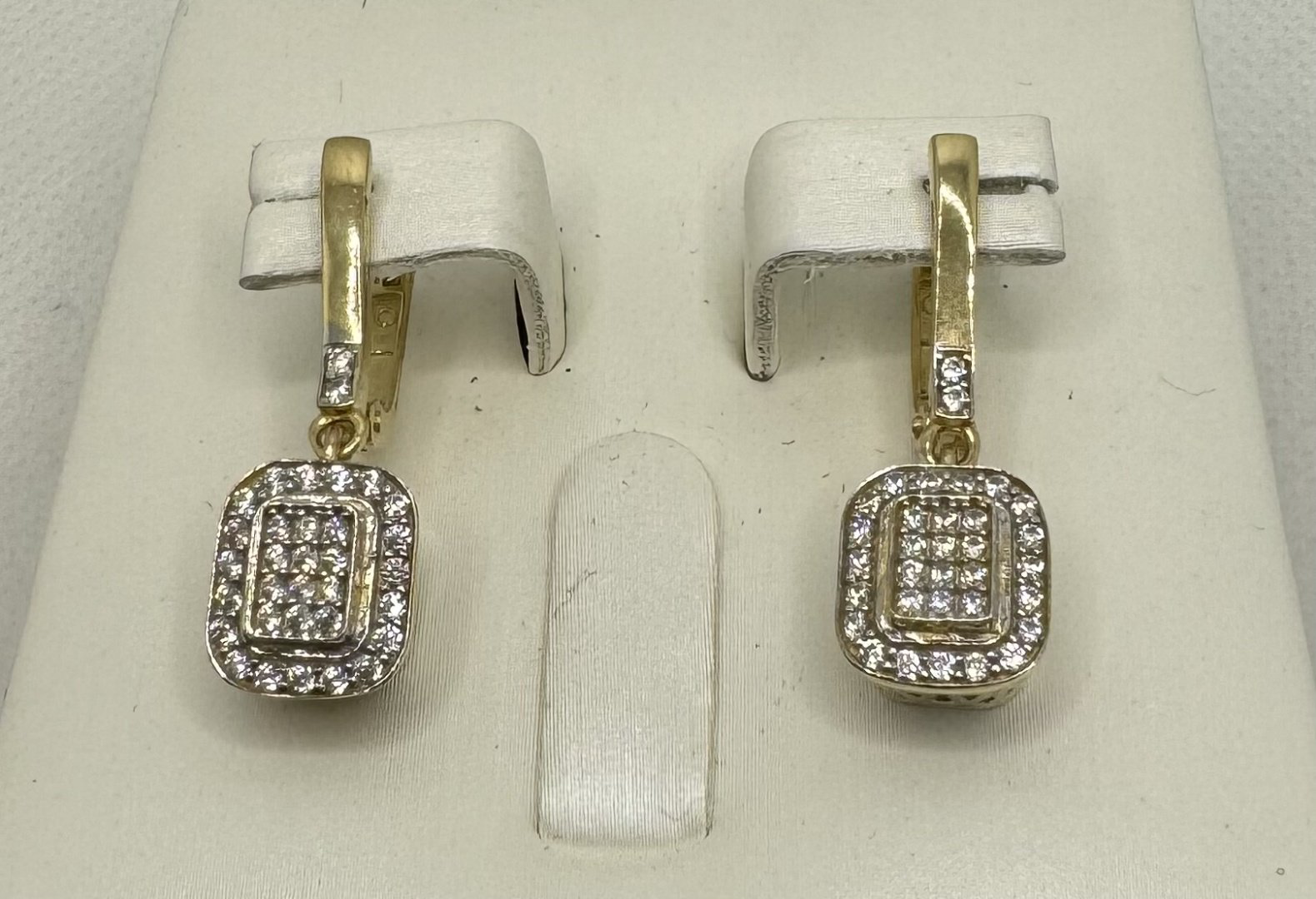 Серьги Italy Gold 23134078 вес 3.84 г золото, фианит купить,NaN