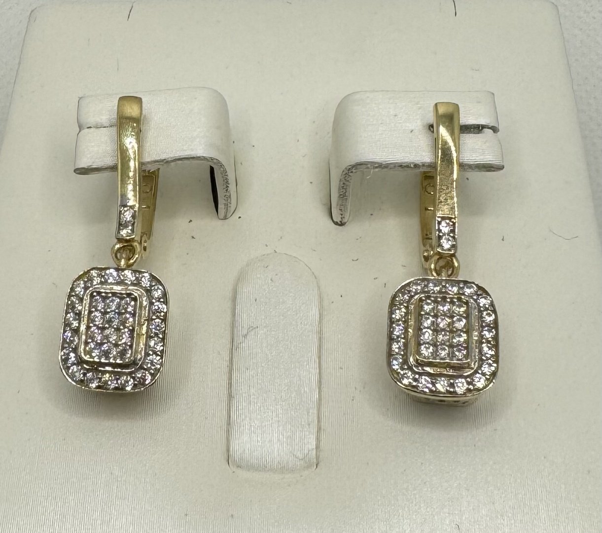 Серьги Italy Gold 23134078 вес 3.84 г золото, фианит купить,NaN