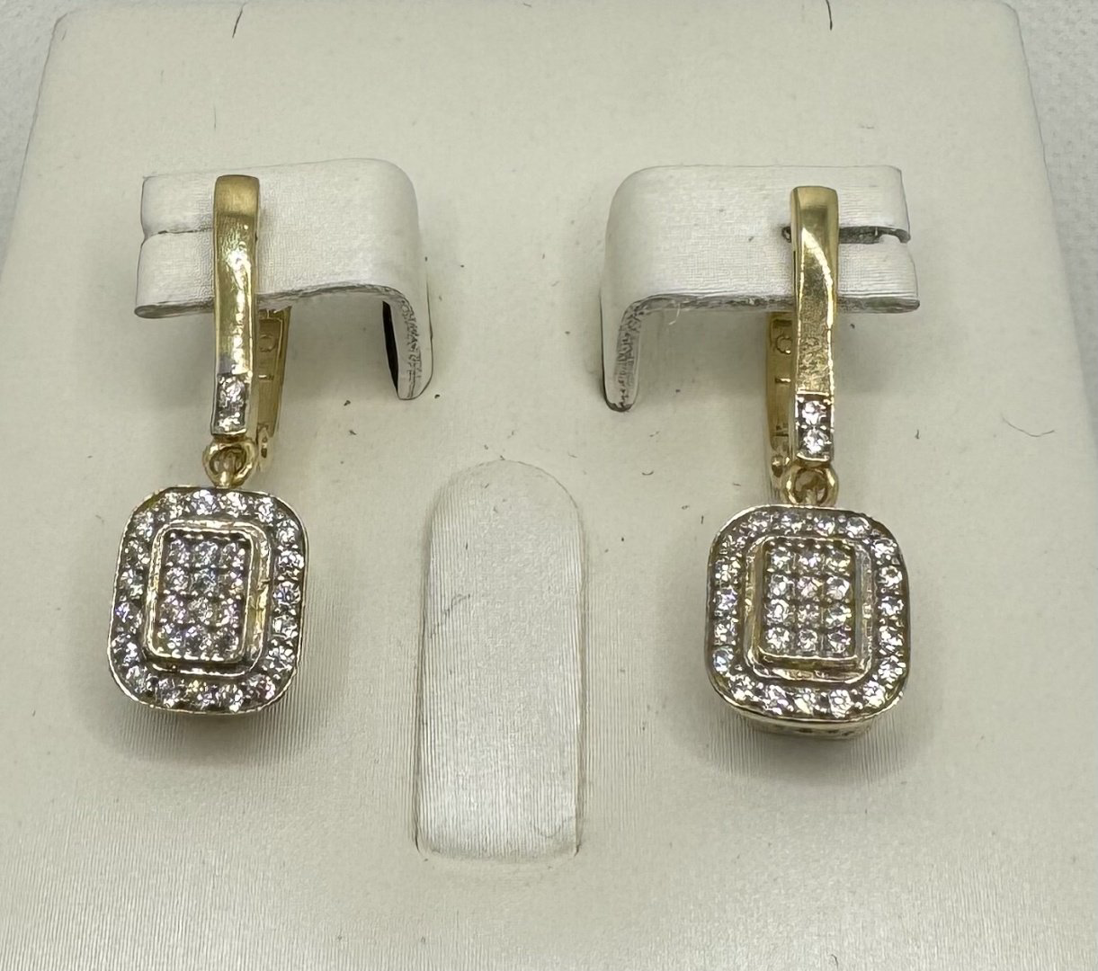 Серьги Italy Gold 23134078 вес 3.84 г золото, фианит купить,NaN