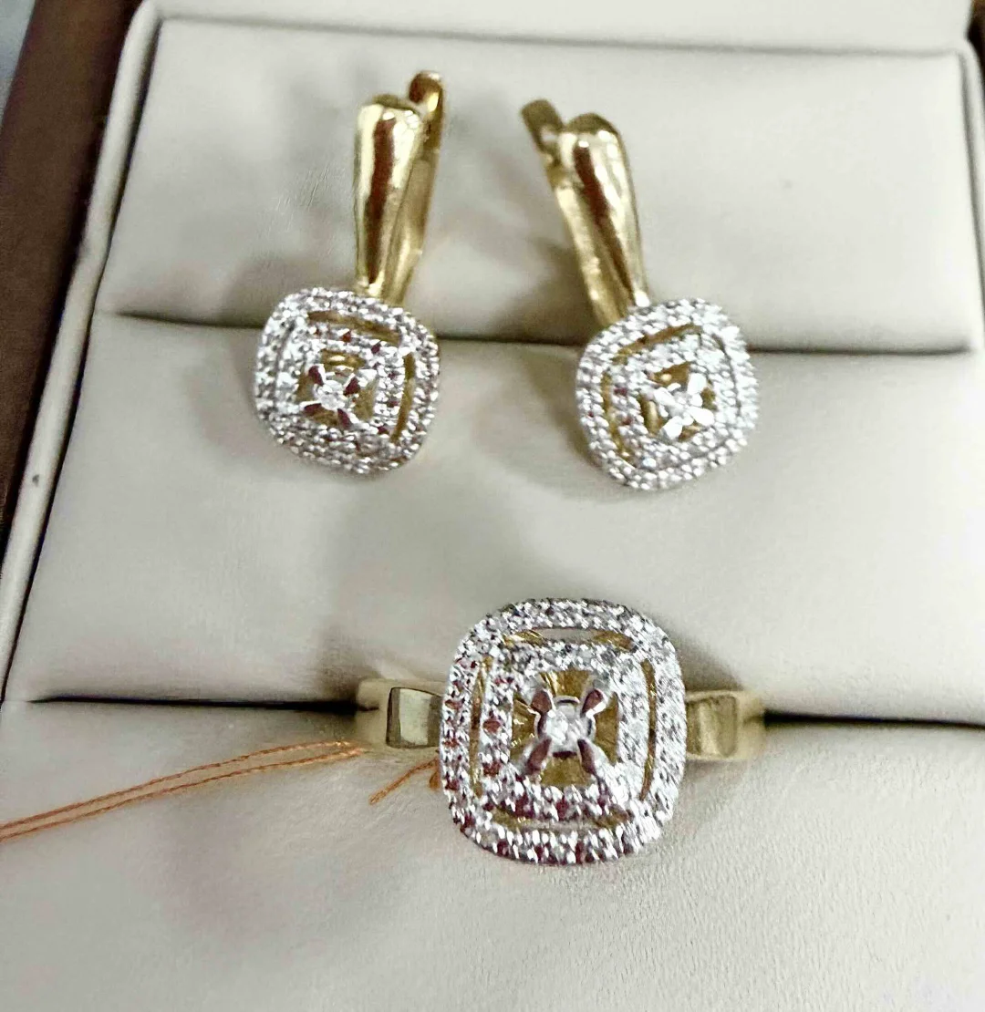 Комплект Luxrai бриллиант, желтое золото 585 купить,NaN