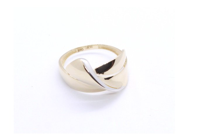 Кольцо Санис 18-106577 19,5р 1,9гр. купить,NaN