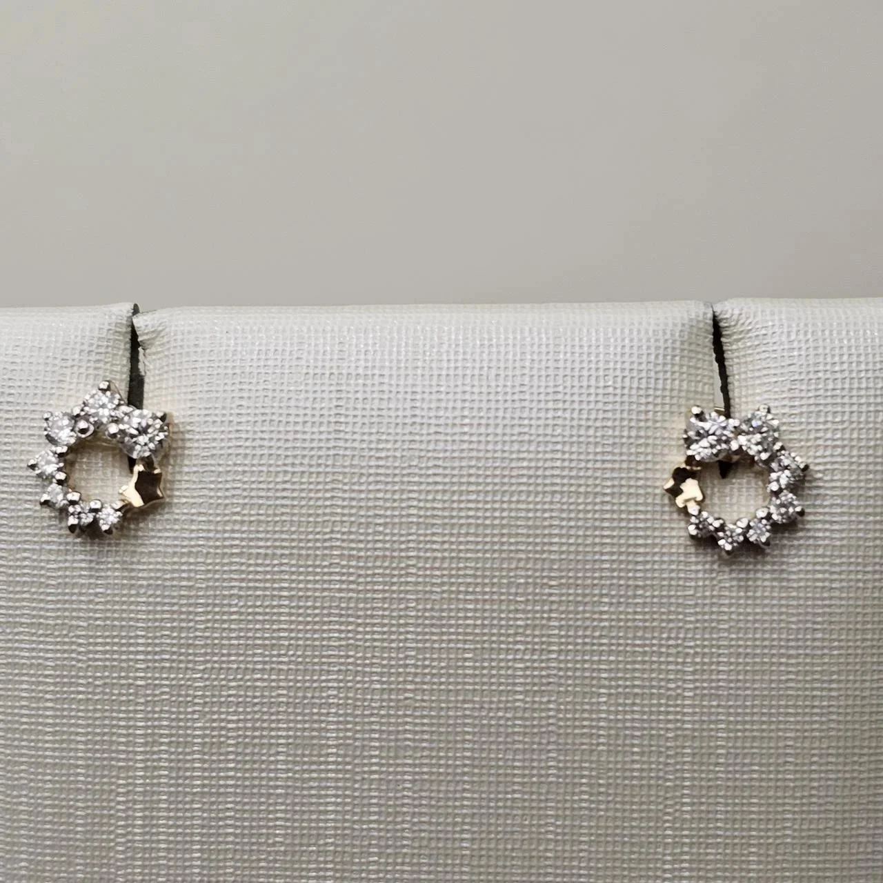 Серьги Deimantas 113170784 1,2гр. купить,NaN