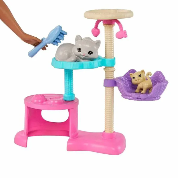 Игровой набор Barbie Family Барби с котятами HHB700 купить,NaN