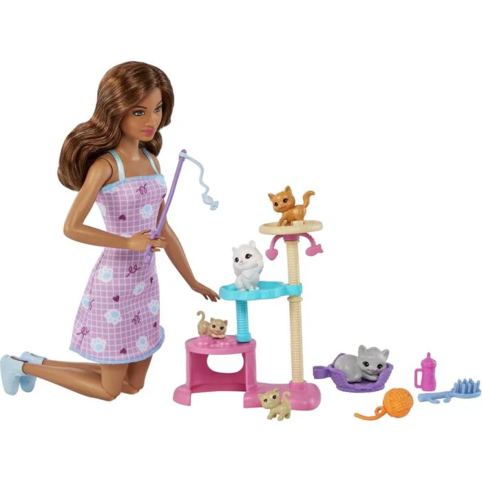 Игровой набор Barbie Family Барби с котятами HHB700 купить,NaN