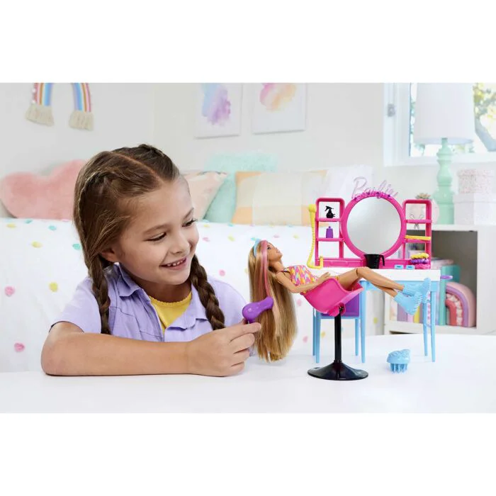 Игровой набор Barbie Hairplay Салон Красоты HKV000 купить,0