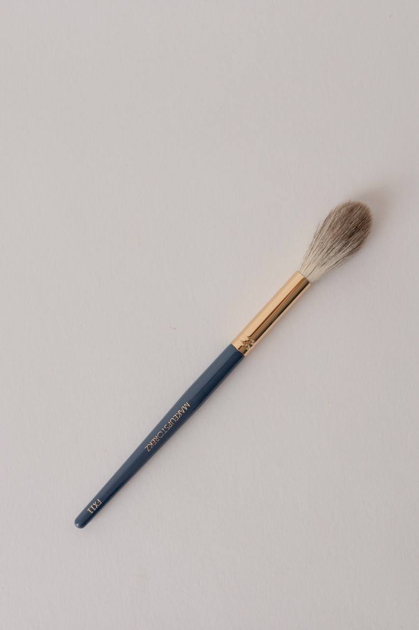 MAKEUPSTOREKZ кисть универсальная FX11 1