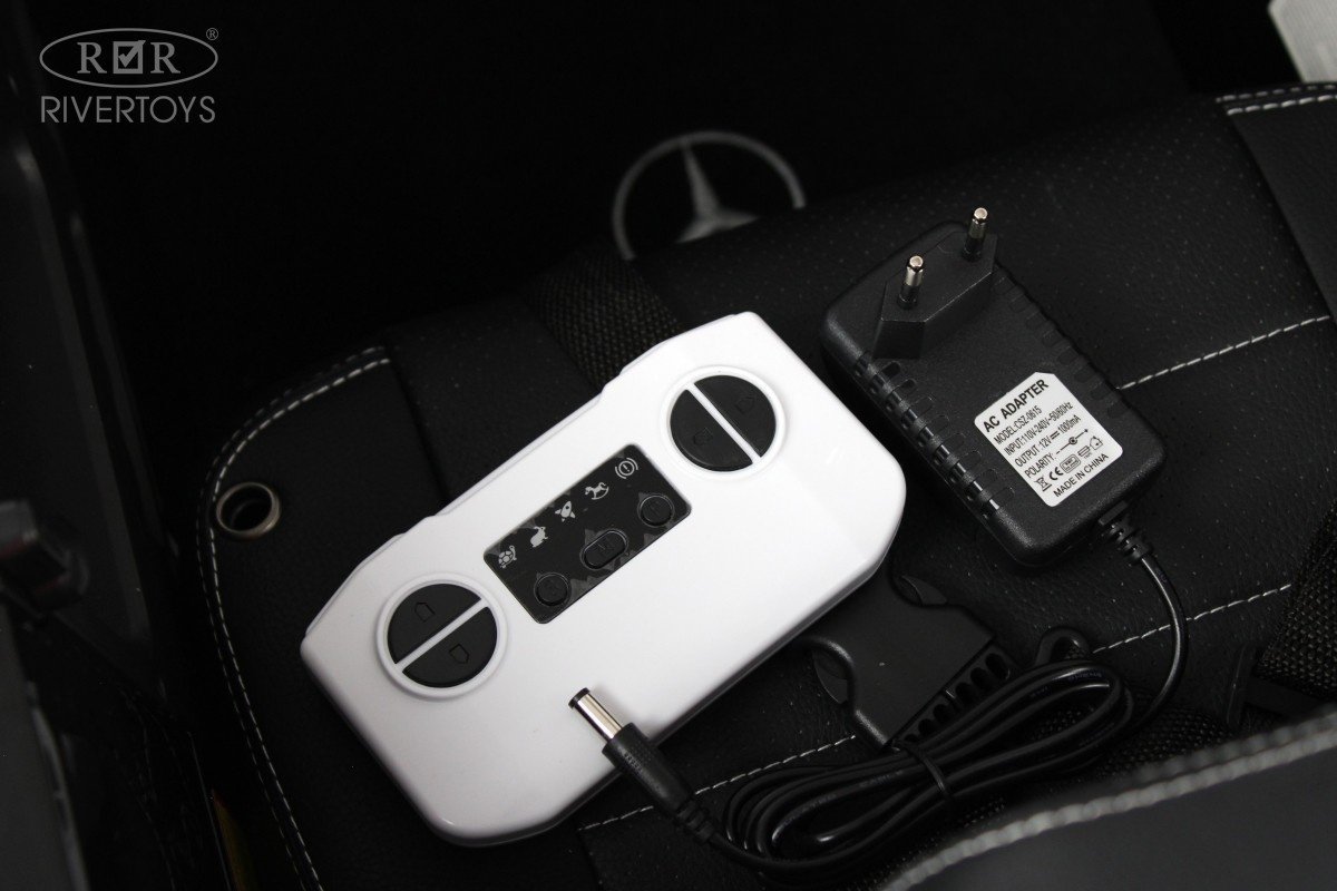 River Toys G222GG белый