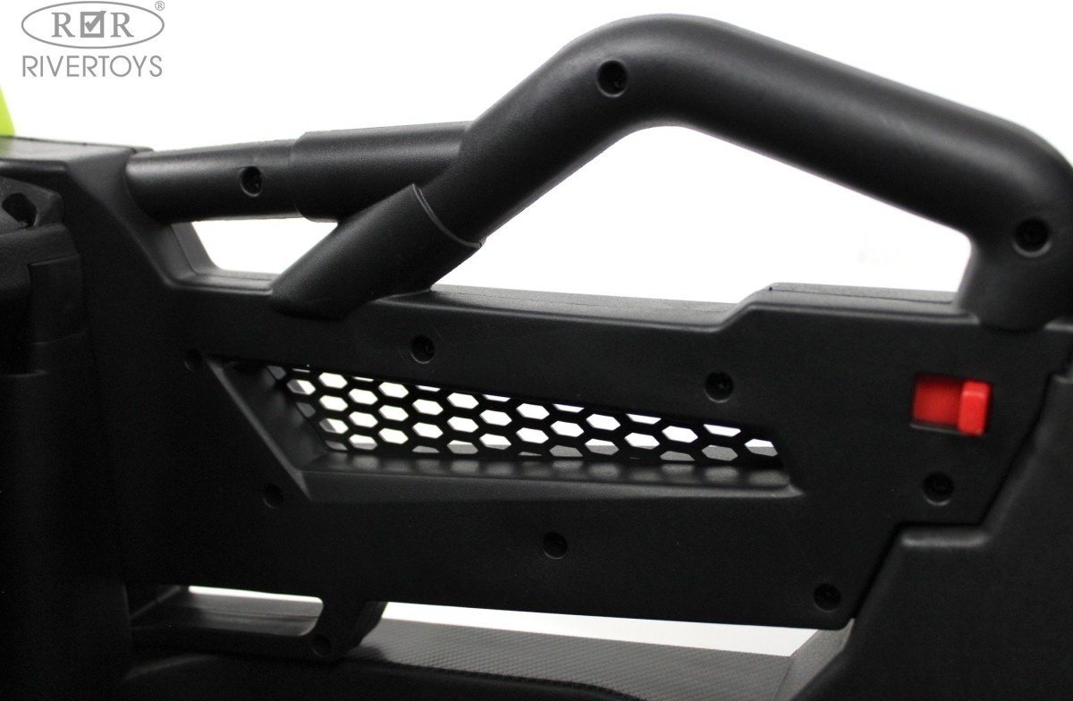 River Toys C111CC зеленый