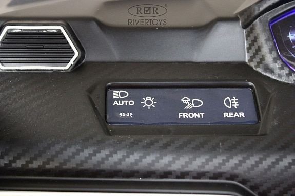 River Toys Lamborghini Urus E777EE серый