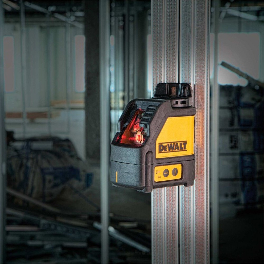 Лазерный уровень DeWALT линейный DW088K купить,91850