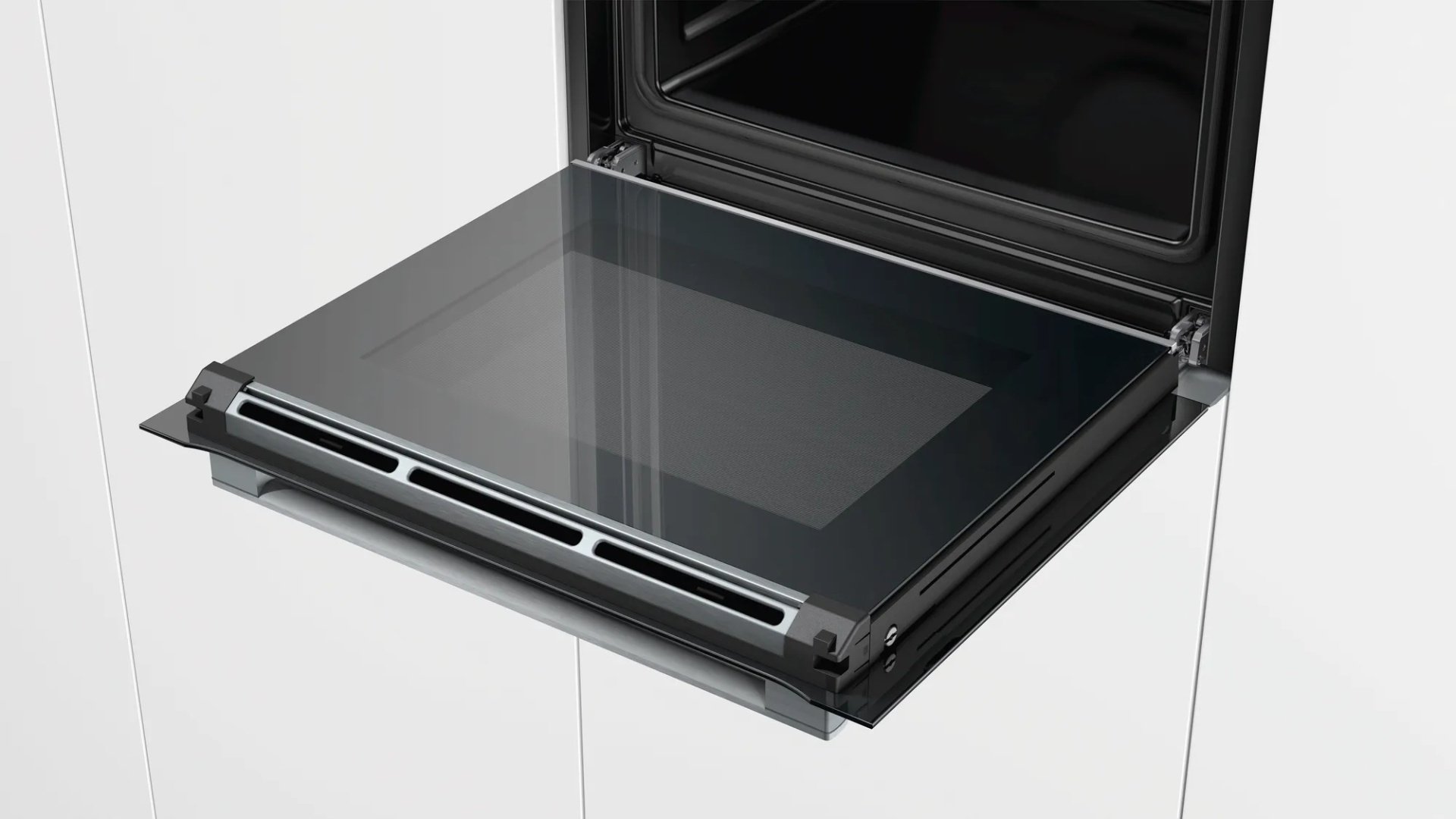 Духовой шкаф Bosch HBG655BS1 стальной