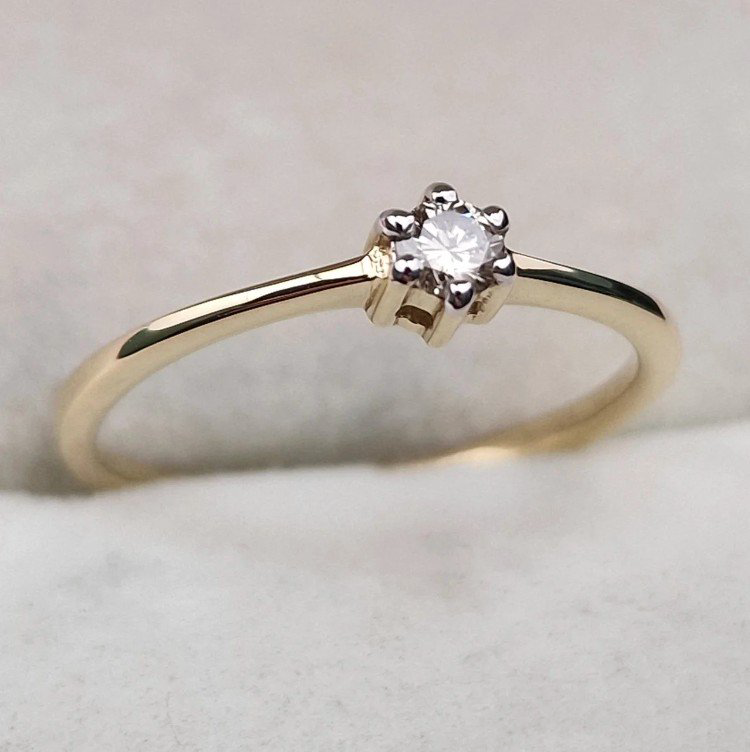 Кольцо Deimantas 106078372 15,5р 1,34гр 0,098ct. купить,NaN