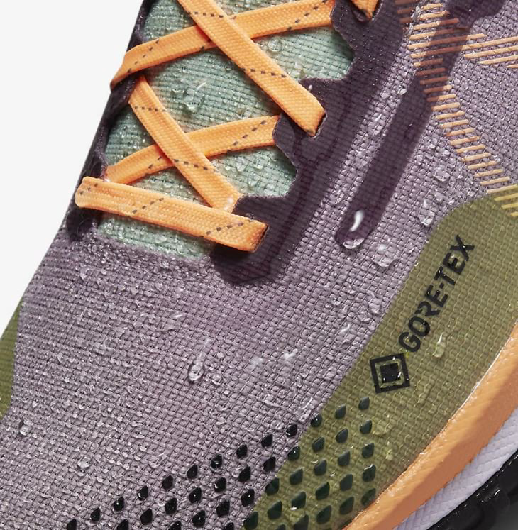 Женские кроссовки  React Pegasus Trail 4 GTX W 40 купить,NaN