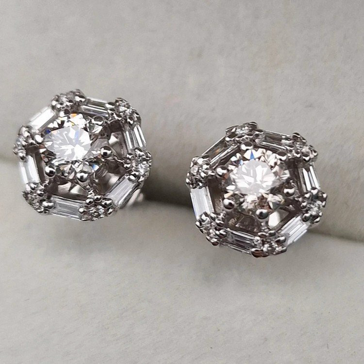Серьги Deimantas 106082434 5,09гр 1,56ct. купить,NaN