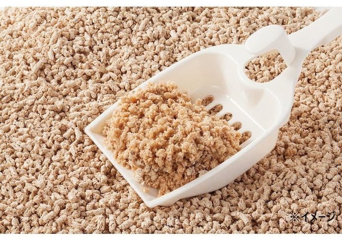 Наполнитель Pets One с ароматом кипариса древесный комкующийся 13.5 л