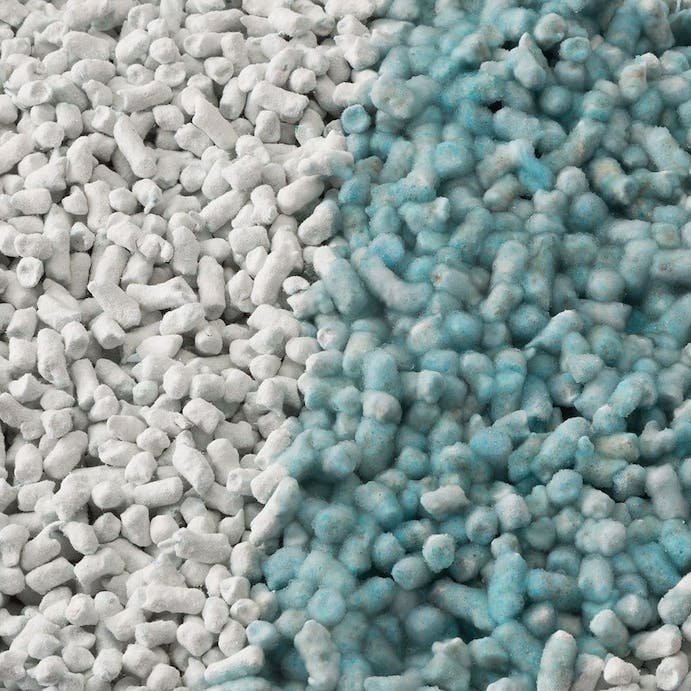 Наполнитель Pets One бумажный комкующийся синий 6.5 л