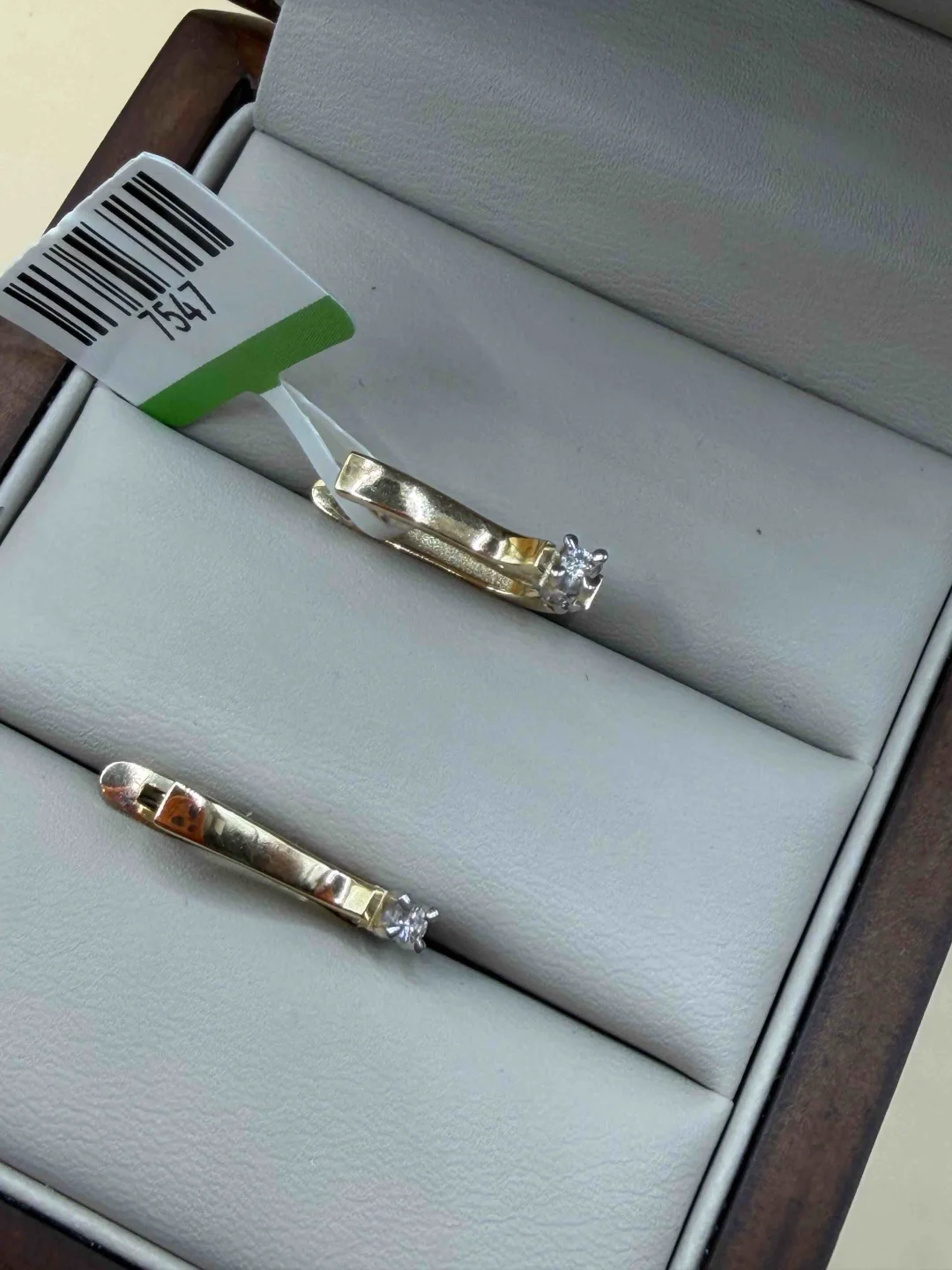Серьги Luxrai бриллиант, желтое золото 585 купить,NaN
