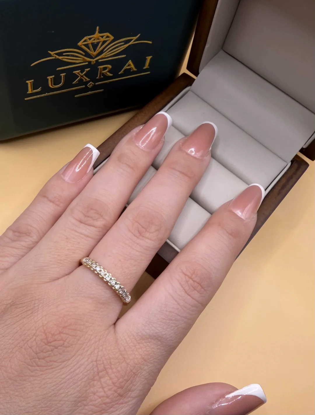 Кольцо Luxrai бриллиант, желтое золото 585 купить,NaN