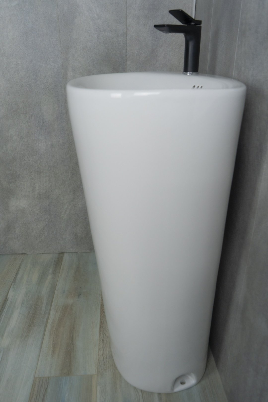 Раковина GID-ceramic 81108 Nb188 с пьедесталом нестандартная 40, керамика