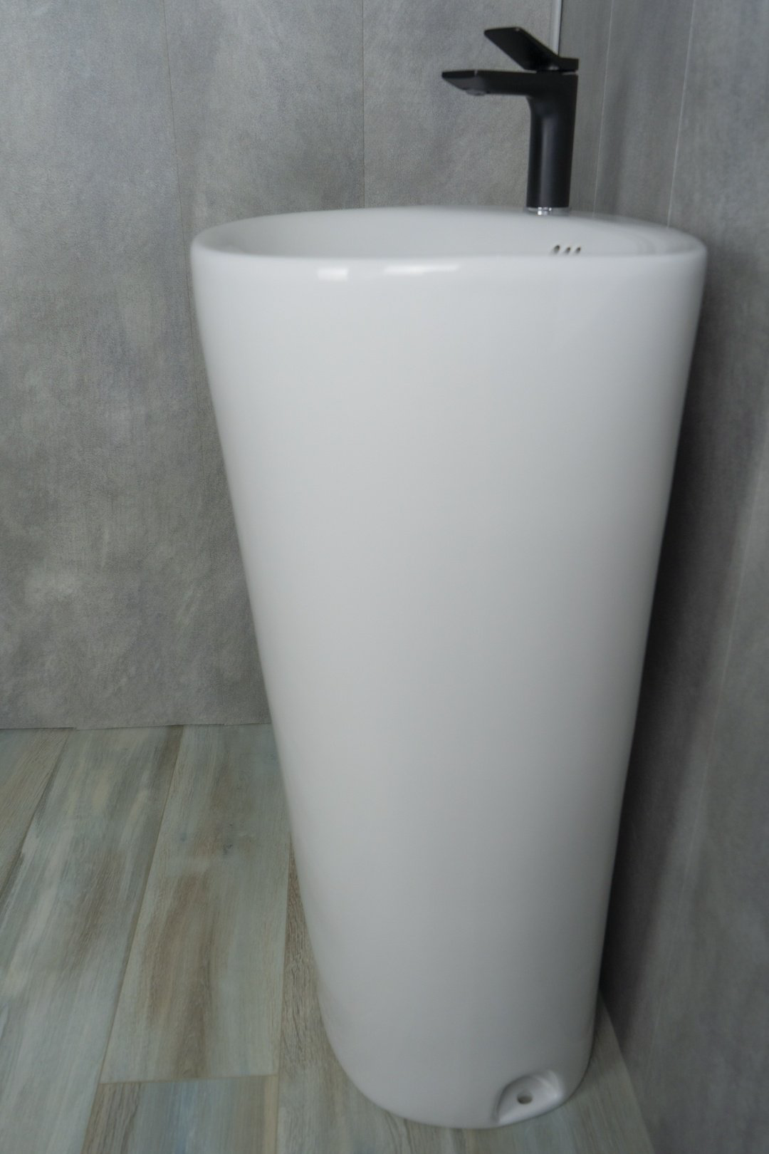 Раковина GID-ceramic 81108 Nb188 с пьедесталом нестандартная 40, керамика купить,389940