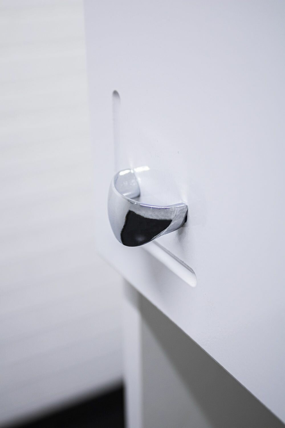 Шкаф-пенал напольный KABINKA.KZ DA1008P, 30x31.6x200 см, белый купить,function inputValueFn(){if((0,signal2.mK)(node),node.value===REQUIRED_UNSET_VALUE)throw new root_effect_scheduler.buA(-950,null);return node.value}