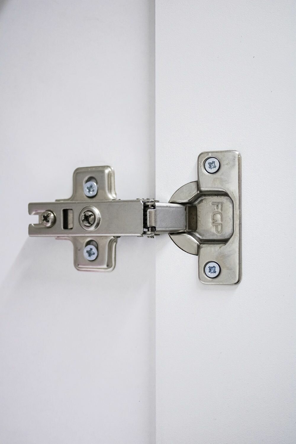 Шкаф-пенал напольный KABINKA.KZ DA1008P, 30x31.6x200 см, белый купить,function inputValueFn(){if((0,signal2.mK)(node),node.value===REQUIRED_UNSET_VALUE)throw new root_effect_scheduler.buA(-950,null);return node.value}