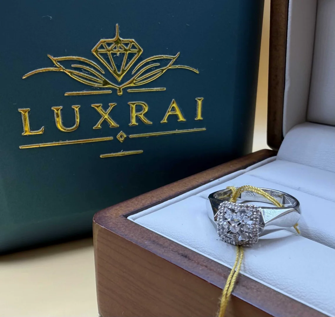 Кольцо SharmStyle S550 золото, бриллиант  2.24 г  купить,NaN