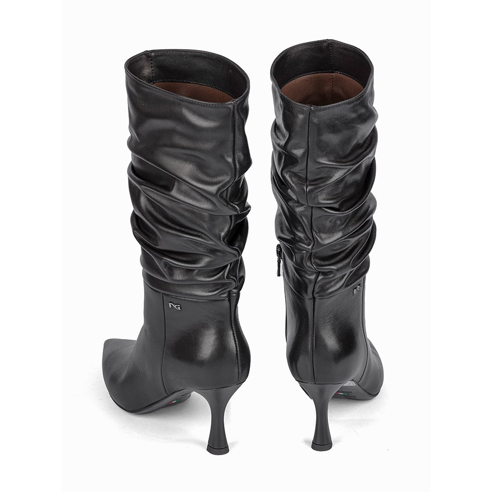 Сапоги Nero Giardini Stiv.Donna Sauvage I410832DE Nero черные 38,5 купить,120000