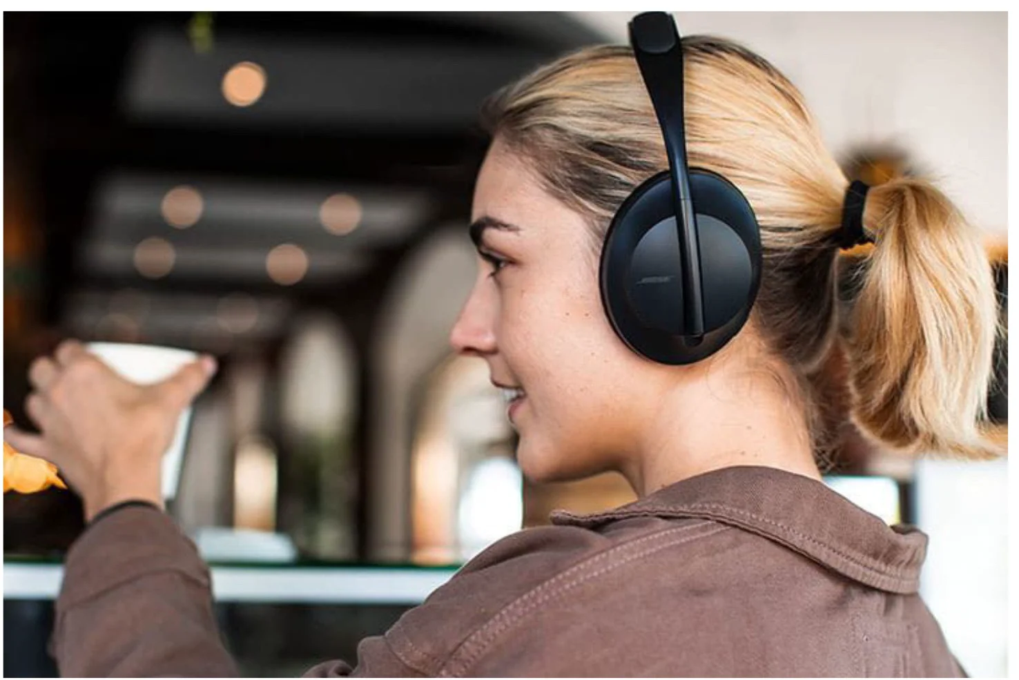 Наушники Bose Noise Cancelling 700 черные купить,NaN