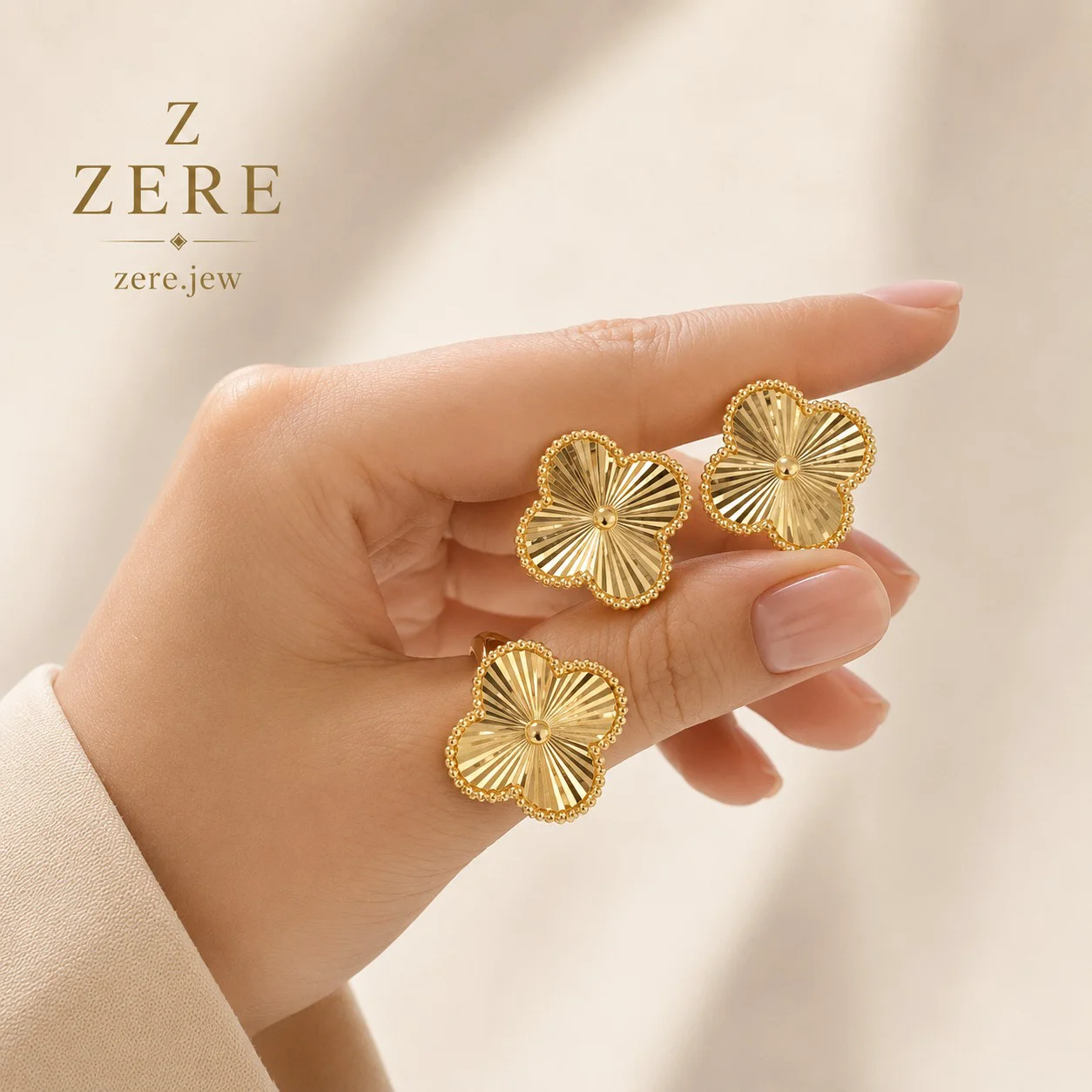 Комплект Zere серьги и кольцо в форме цветка 8.51г 19р - ForteMarket Комплект Zere серьги и кольцо в форме цветка 8.51г 19р купить,702075