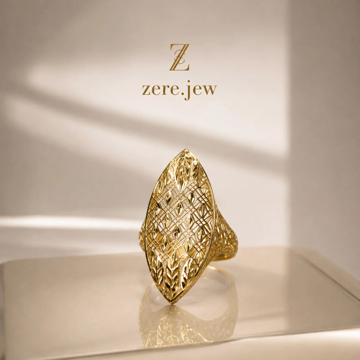 Кольцо Zere жёлтое золото, без вставок 2,57г 21р купить,212025