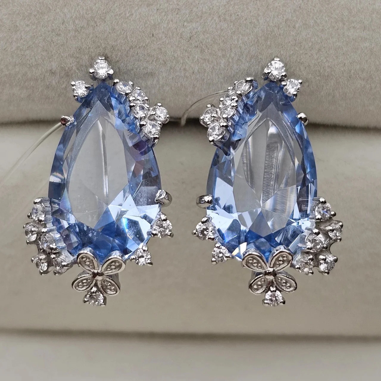 Серьги Deimantas 112926378 6,22гр. купить,NaN