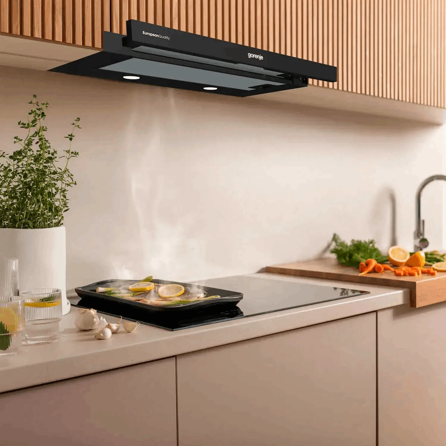 Вытяжка GORENJE TH 60E 7GB черный