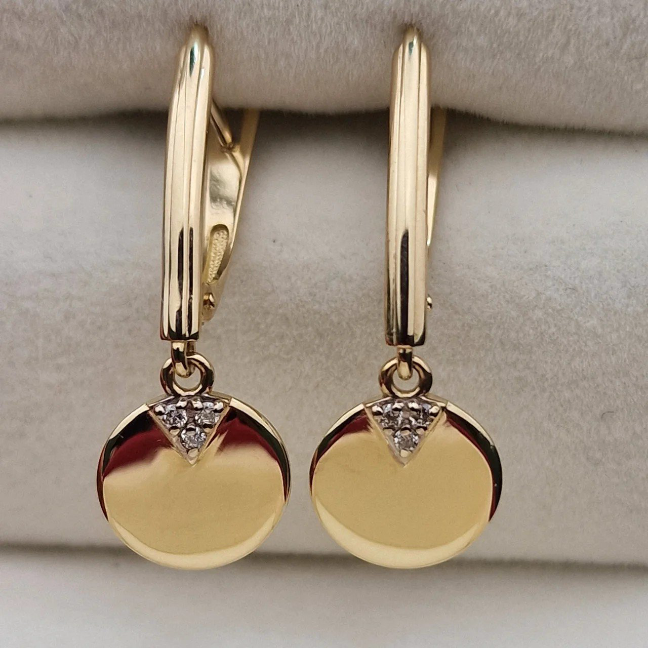 Серьги Deimantas 106481288 1,94гр 0,06ct. купить,NaN