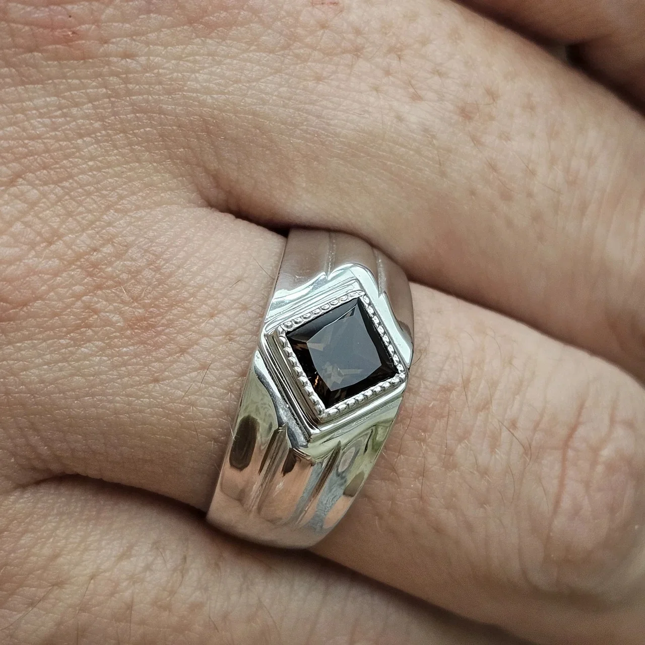 Мужская печатка Deimantas 112919779 21р 3,96гр. купить,NaN