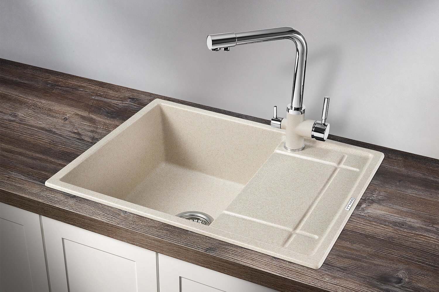 Кухонная мойка GRANULA 6501 врезная 65.5х50х19 см, кварцевый песок