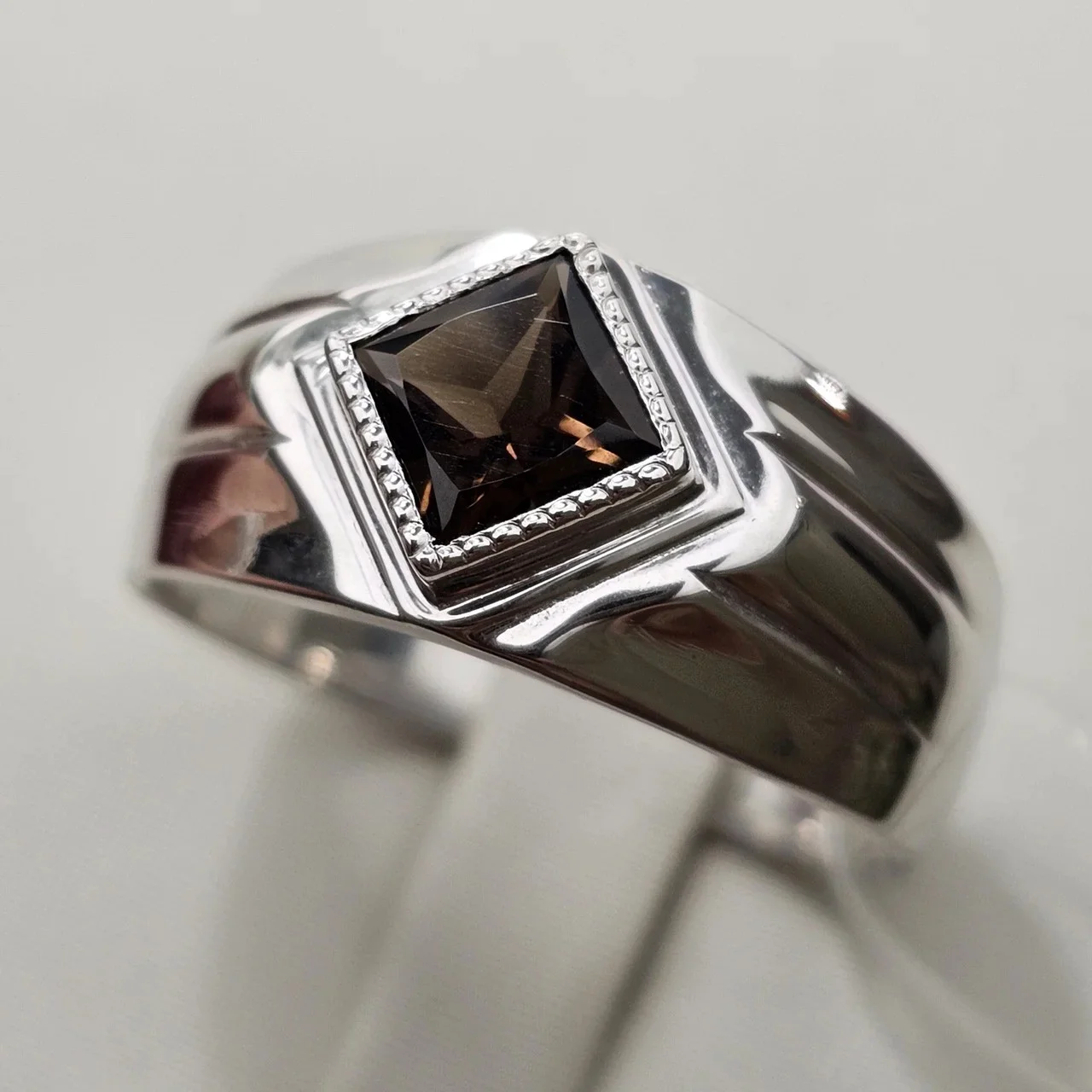 Мужская печатка Deimantas 112919570 21,5р 3,92гр. купить,NaN