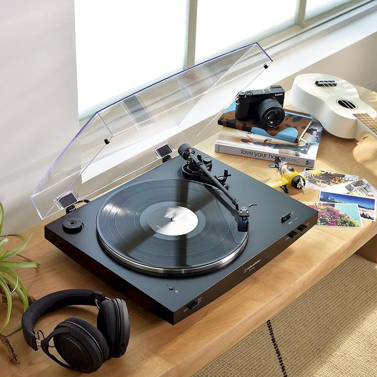 Проигрыватель виниловых дисков AUDIO-TECHNICA AT-LP3XBTBK купить,NaN