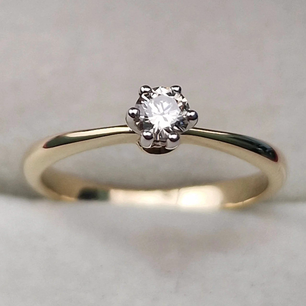 Кольцо Deimantas 106515713 16,5р 2,03гр 0,17ct. купить,NaN