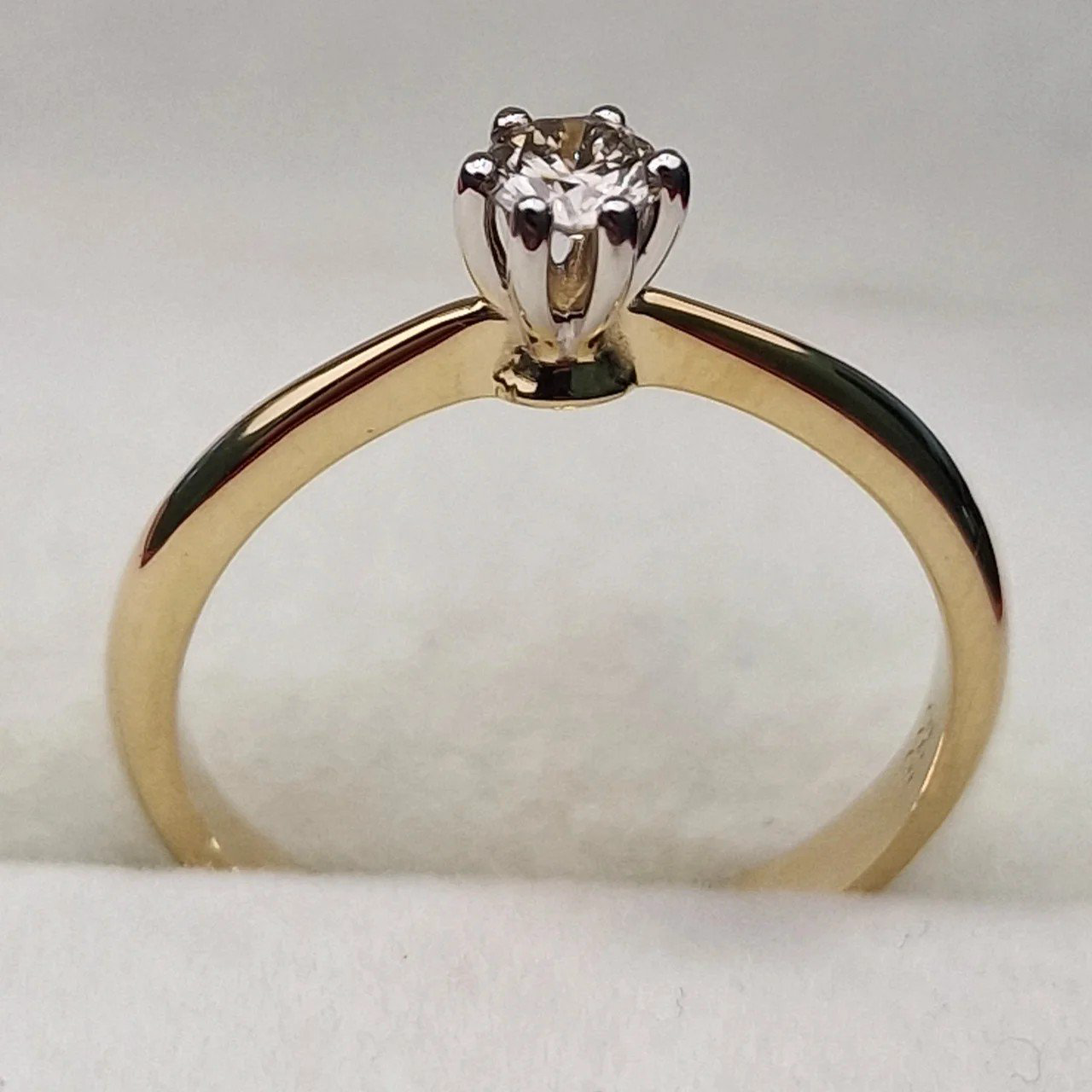 Кольцо Deimantas 106515713 16,5р 2,03гр 0,17ct. купить,NaN